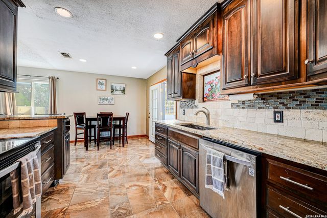 2064 Campfire, Spring Branch, TX 78070