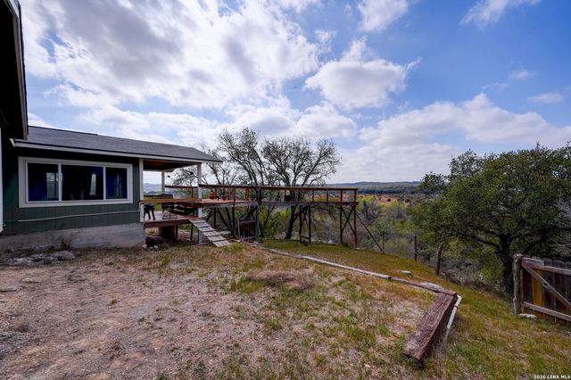 2064 Campfire, Spring Branch, TX 78070