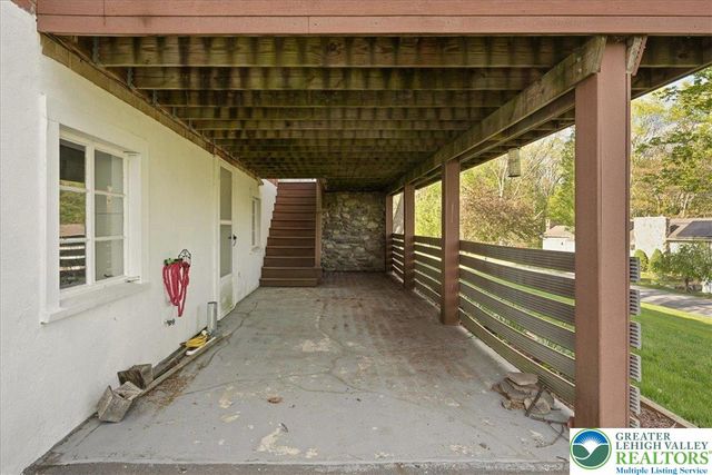 1115 Crestview Drive, Stroud Twp, PA 18360