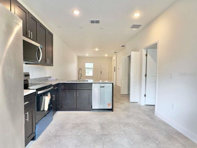 15885 SW 35TH COURT ROAD 1, Ocala, FL 34473