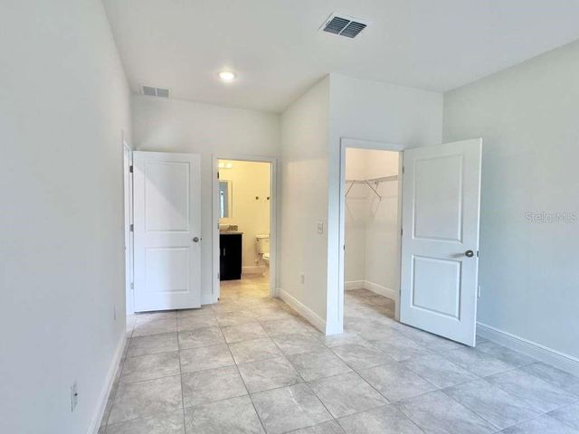 15885 SW 35TH COURT ROAD 1, Ocala, FL 34473