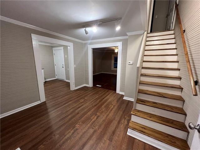 15 Tower Street, Gainesville, GA 30501