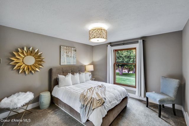 3411 S Best Rd, Veradale, WA 99037