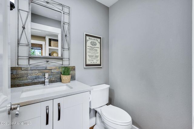 3411 S Best Rd, Veradale, WA 99037