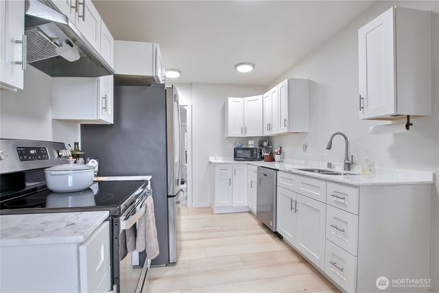 708 S 54th Street, Tacoma, WA 98408