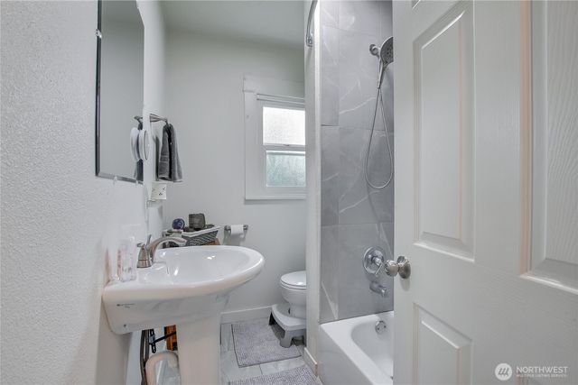 708 S 54th Street, Tacoma, WA 98408