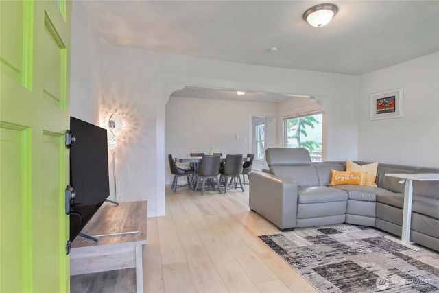 708 S 54th Street, Tacoma, WA 98408