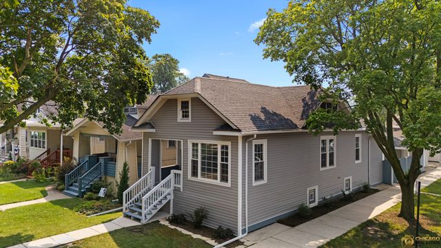 4656 N Leamington Avenue, Chicago, IL 60630