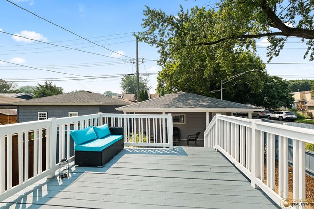 4656 N Leamington Avenue, Chicago, IL 60630