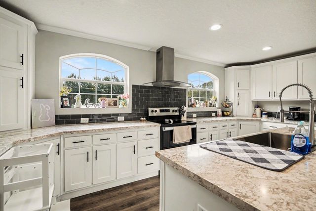 1398 Highway 66, Conway, SC 29526