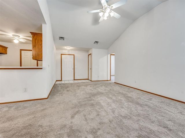 1124 NE 8th Street, Moore, OK 73160