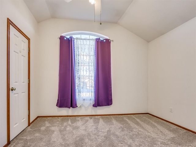 1124 NE 8th Street, Moore, OK 73160