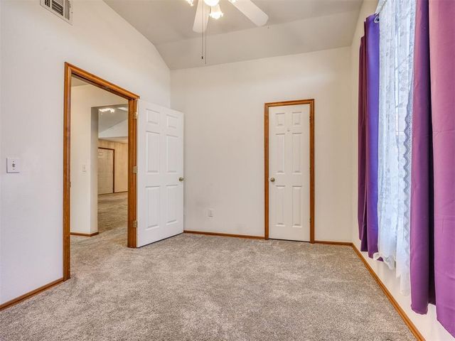 1124 NE 8th Street, Moore, OK 73160