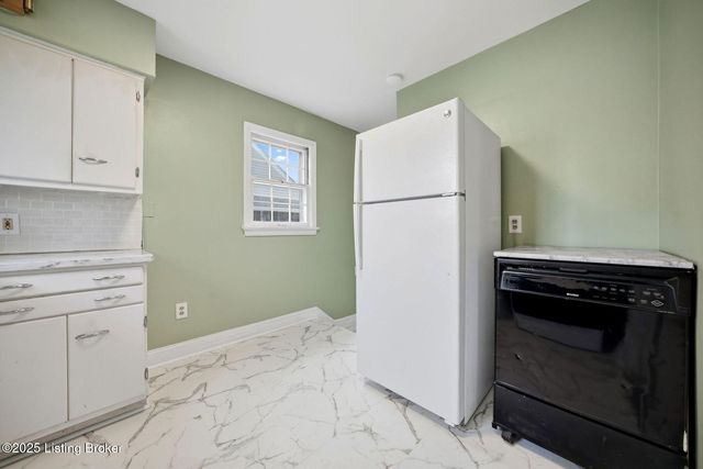 221 Inverness Ave, Louisville, KY 40214