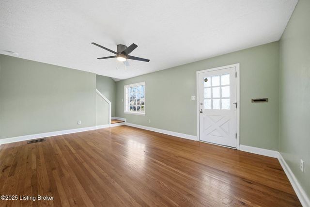 221 Inverness Ave, Louisville, KY 40214