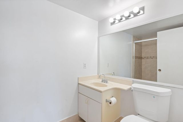 9977 Westview Drive 122, Coral Springs, FL 33076