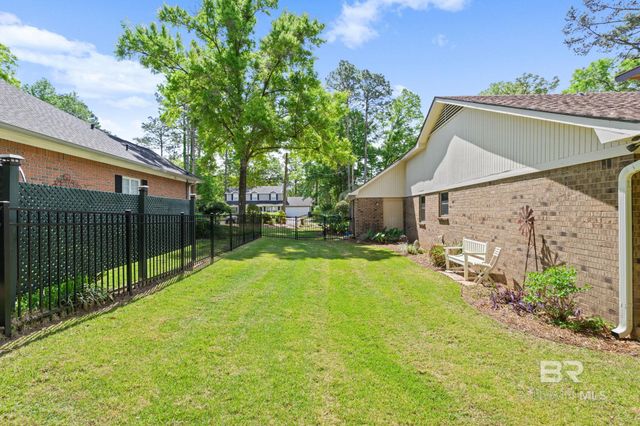 107 Ferncliff Circle, Daphne, AL 36526