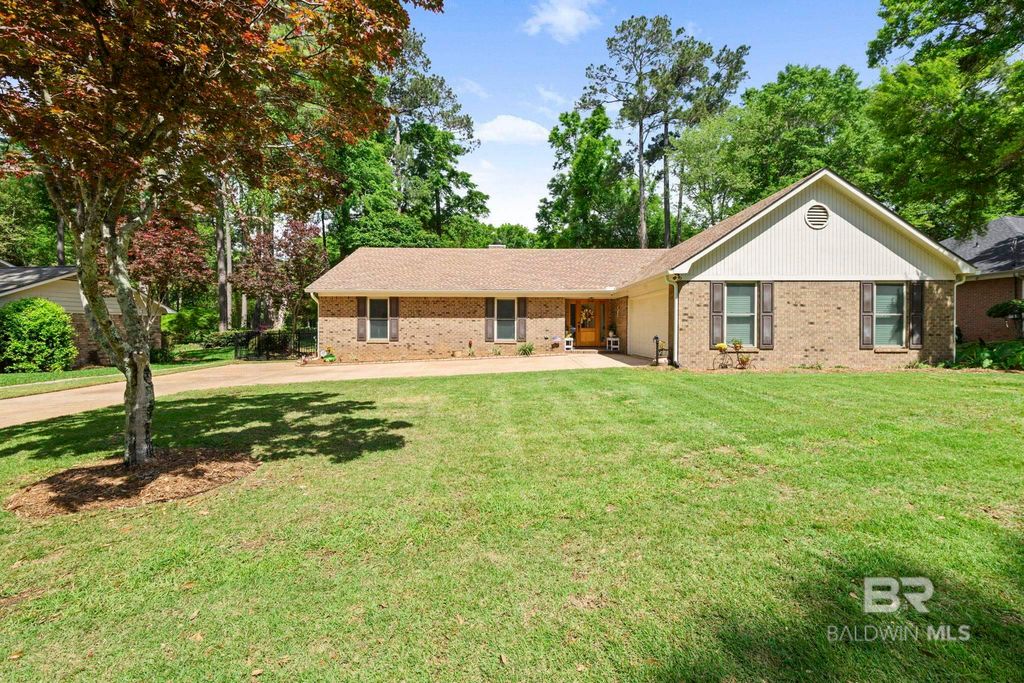 107 Ferncliff Circle, Daphne, AL 36526