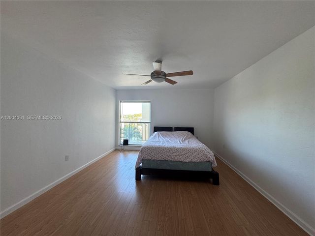 2600 NE 135th St 4J-A, North Miami, FL 33181