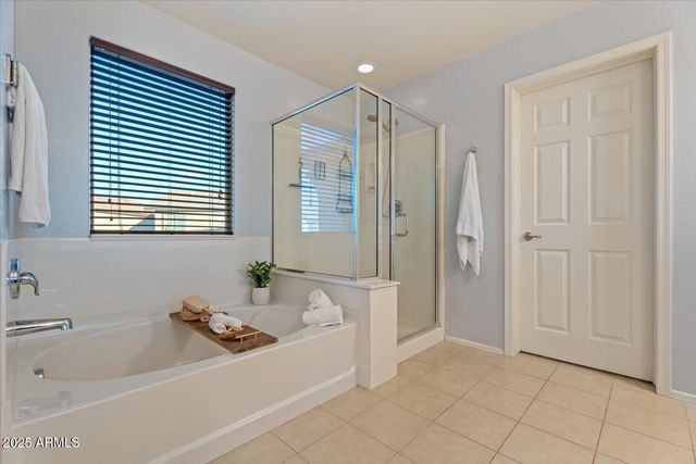 20819 W LEGEND Trail, Buckeye, AZ 85396