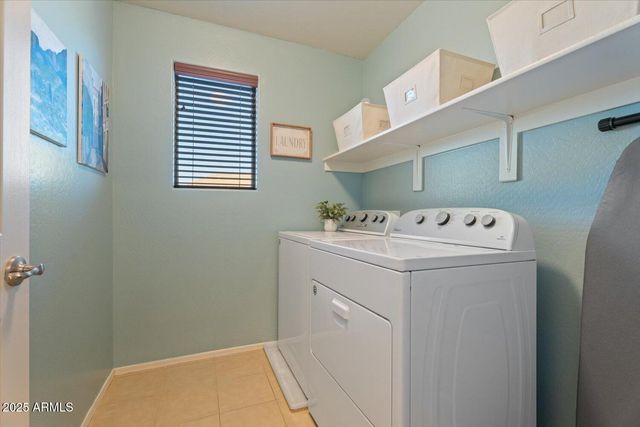 20819 W LEGEND Trail, Buckeye, AZ 85396