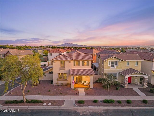 20819 W LEGEND Trail, Buckeye, AZ 85396