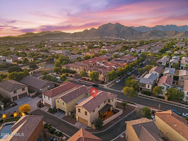 20819 W LEGEND Trail, Buckeye, AZ 85396