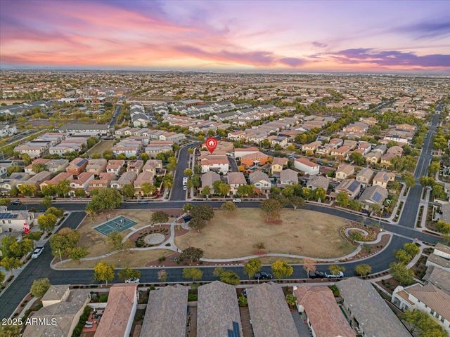 20819 W LEGEND Trail, Buckeye, AZ 85396