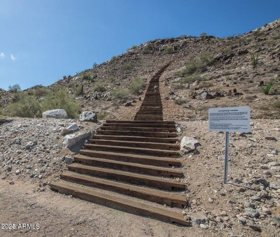 20819 W LEGEND Trail, Buckeye, AZ 85396