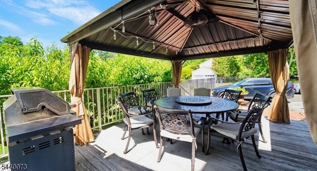 467 Foothill Rd, Bridgewater Twp., NJ 08807