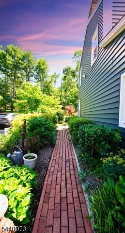 467 Foothill Rd, Bridgewater Twp., NJ 08807