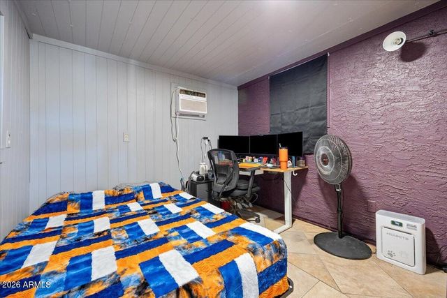 1011 W 5TH Avenue, Apache Junction, AZ 85120