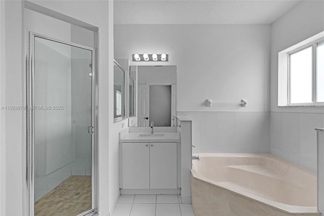 2312 SE 21st St, Homestead, FL 33035