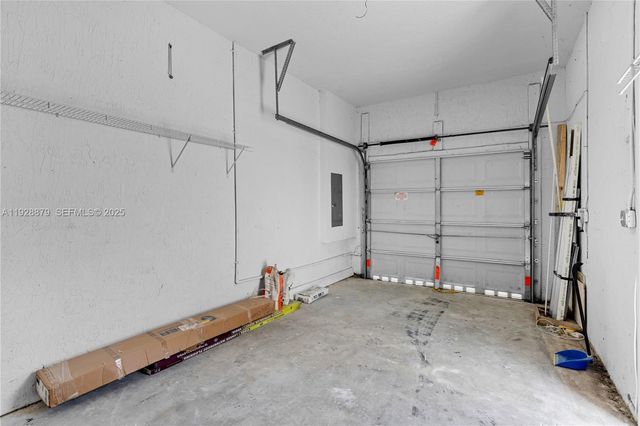 2312 SE 21st St, Homestead, FL 33035