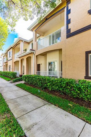 2312 SE 21st St, Homestead, FL 33035