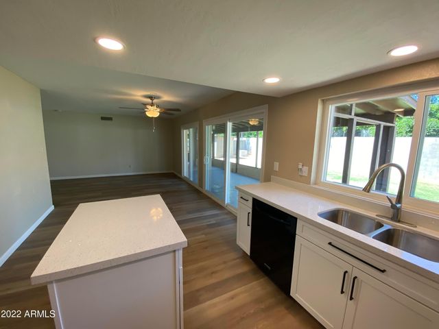 2046 S Emerson, Mesa, AZ 85210
