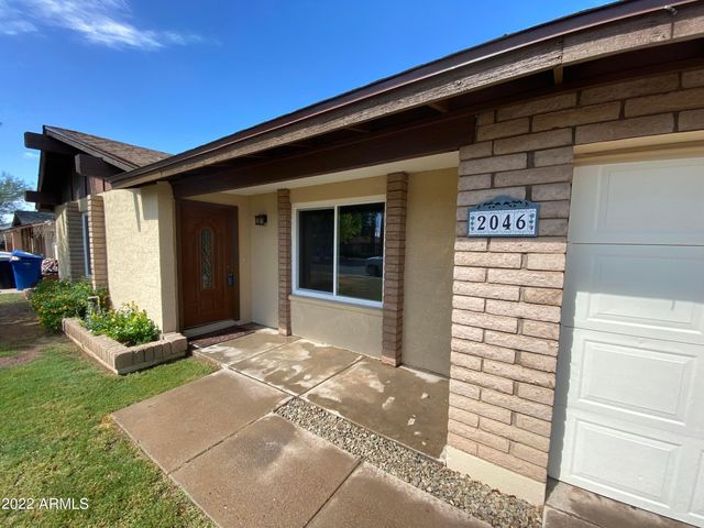 2046 S Emerson, Mesa, AZ 85210