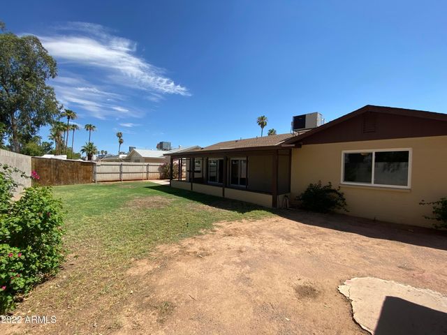 2046 S Emerson, Mesa, AZ 85210