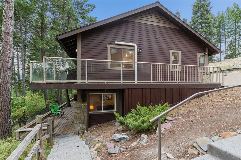 300 Bay Point Drive 16D, Whitefish, MT 59937 photo 2