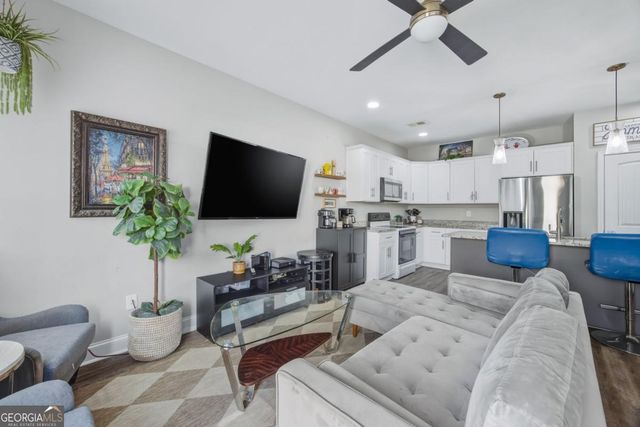 378 Hood Park Drive, Jasper, GA 30143