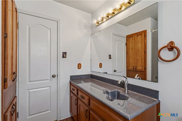 261 County Road 4963, Kempner, TX 76539