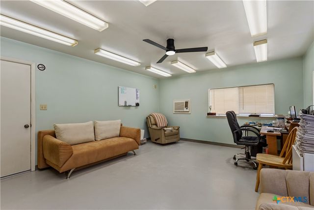 261 County Road 4963, Kempner, TX 76539