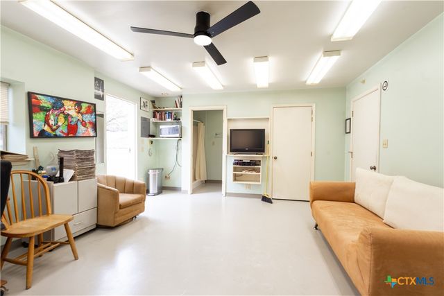 261 County Road 4963, Kempner, TX 76539