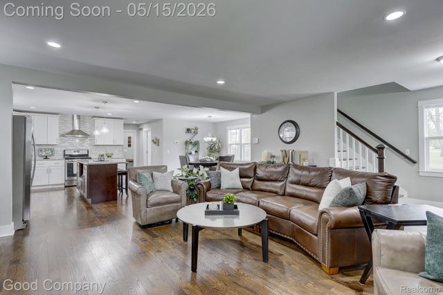 225 N Alexander Avenue, Royal Oak, MI 48067