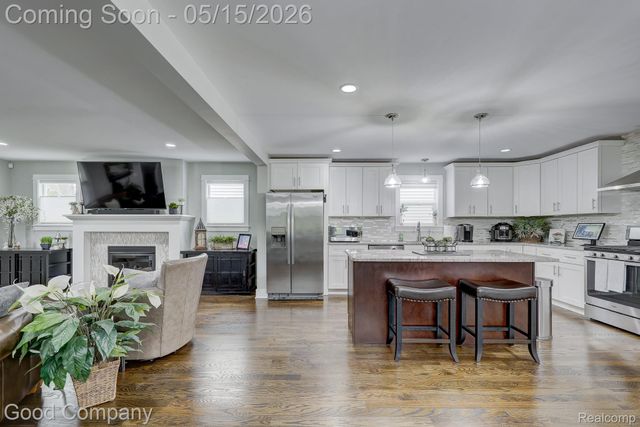 225 N Alexander Avenue, Royal Oak, MI 48067