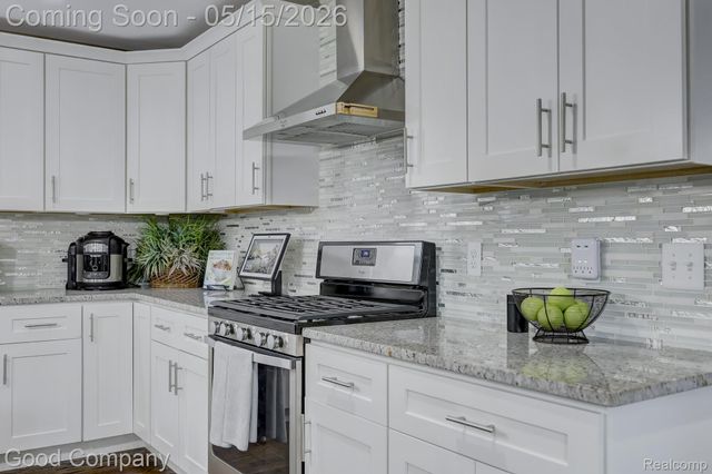 225 N Alexander Avenue, Royal Oak, MI 48067