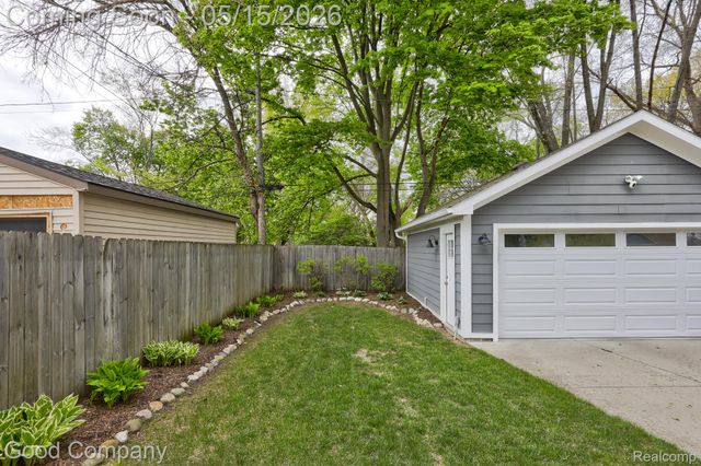 225 N Alexander Avenue, Royal Oak, MI 48067