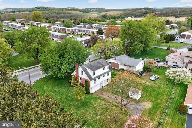 425 COLLEGE BLVD, Kutztown, PA 19530