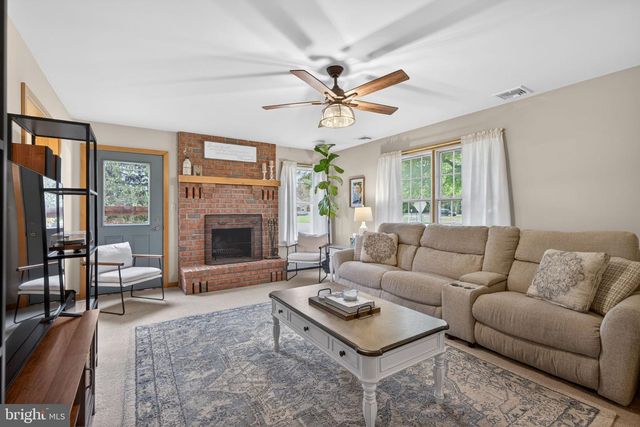 425 COLLEGE BLVD, Kutztown, PA 19530