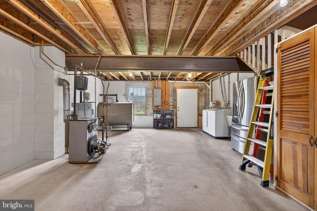 425 COLLEGE BLVD, Kutztown, PA 19530